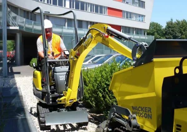 Wacker Neuson ET08 Excavator