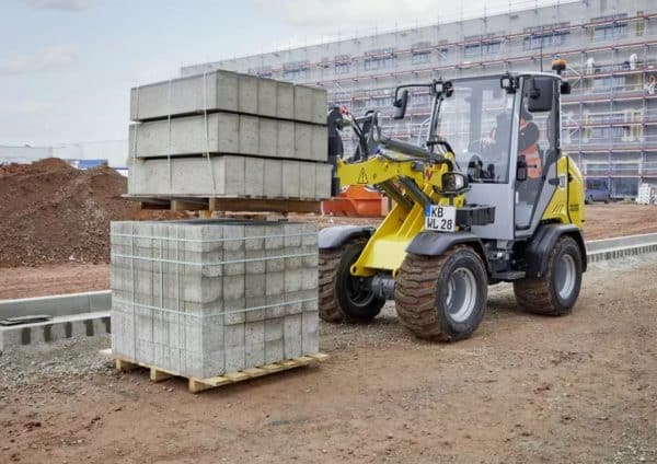 Wacker Neuson WL28 Wheel Loader - Image 3