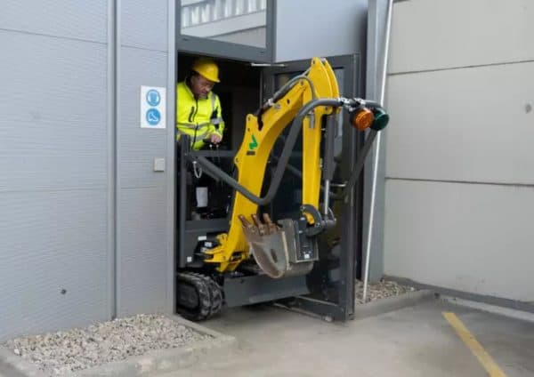Wacker Neuson ET08 Excavator - Image 5