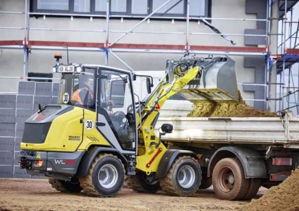Wacker Neuson WL28 Wheel Loader - Image 5