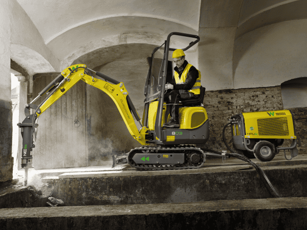 Wacker Neuson 803 Excavator - Image 2