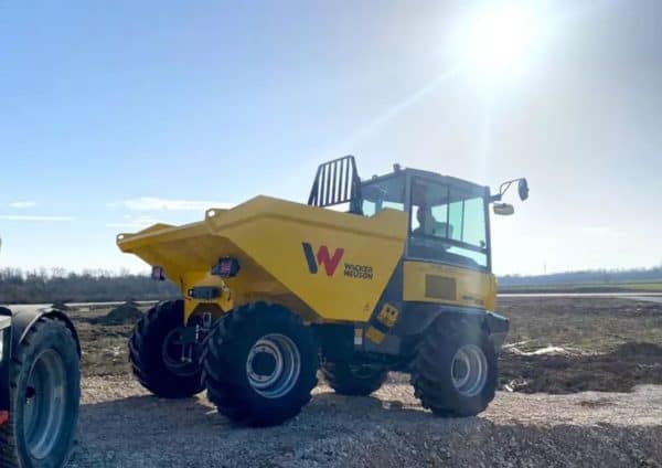 Wacker Neuson Dual View Wheel Dumper DV100 - Image 4
