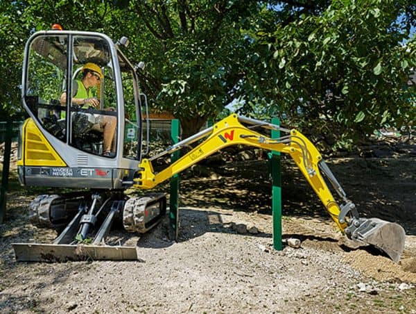 Wacker Neuson ET16 Excavator - Image 5