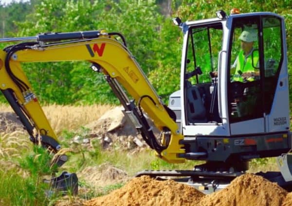 Wacker Neuson ET35 Excavator - Image 5