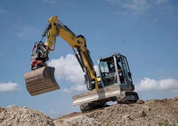 Wacker Neuson ET90 Excavator - Image 2