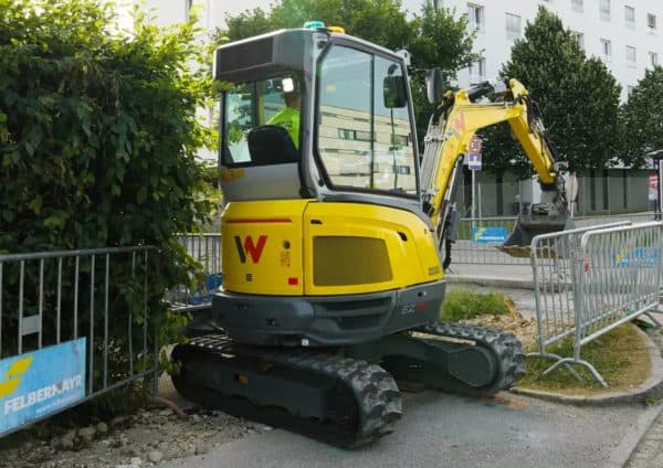 Wacker Neuson EZ26 Excavator - Image 3