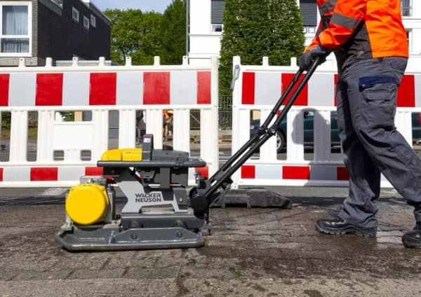 Wacker Neuson Electric Vibratory Plates APS - 10-20 kN - Image 3