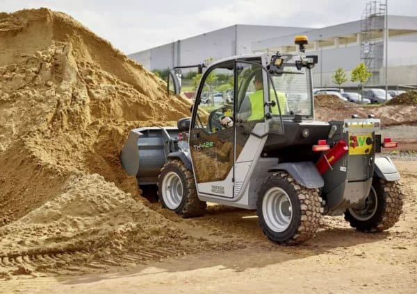 Wacker Neuson TH412e Telehandler - Image 6