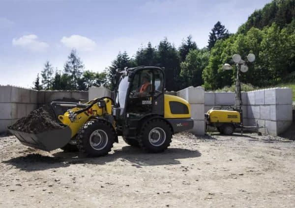 Wacker Neuson WL52 Wheel Loader - Image 5