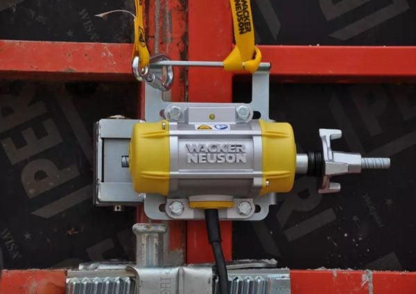 Wacker Neuson External Vibrators for Consolidation of in-situ concrete AR26 - Image 2