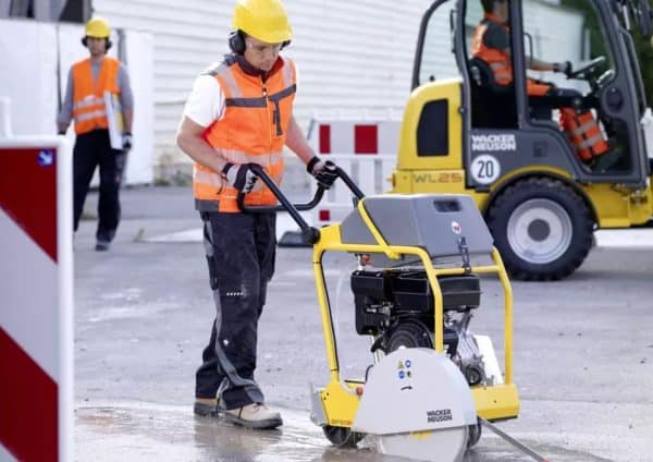 Wacker Neuson Floor saws BFS: The best performance in cutting asphalt and concrete - Image 4