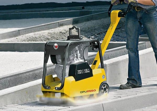 Wacker Neuson Light-Weight Reversible Vibratory Plates DPU - Image 6